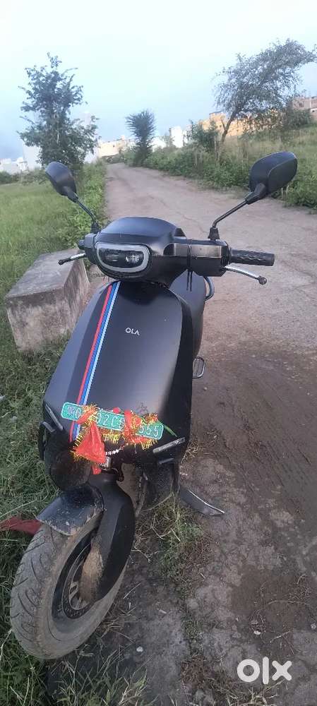 100%charge. 130 km Range