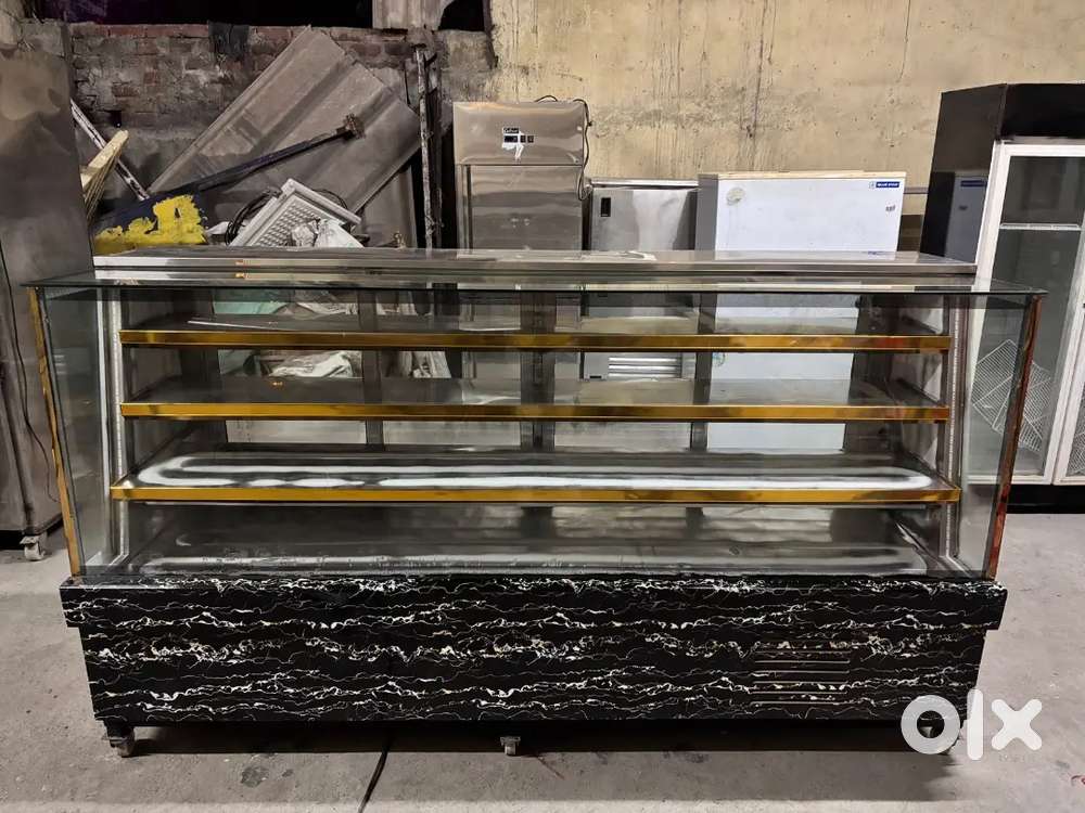 Display counter 8 feet