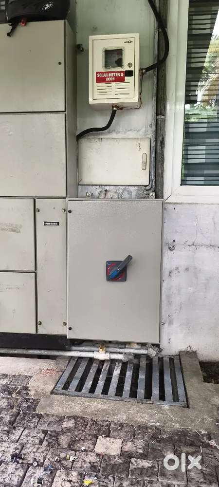 Electrician helpers for Thrissur site