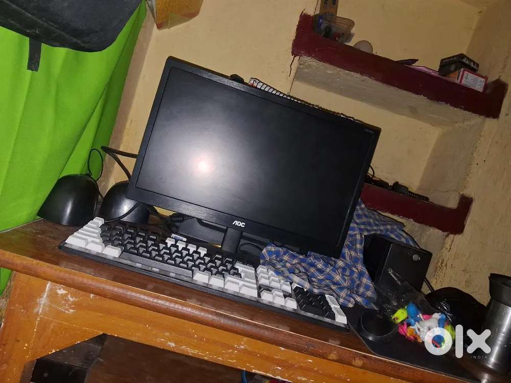 New pc setup Cpu monitor mouse keyboard 128 gb SSD 1tb hdd windows 10