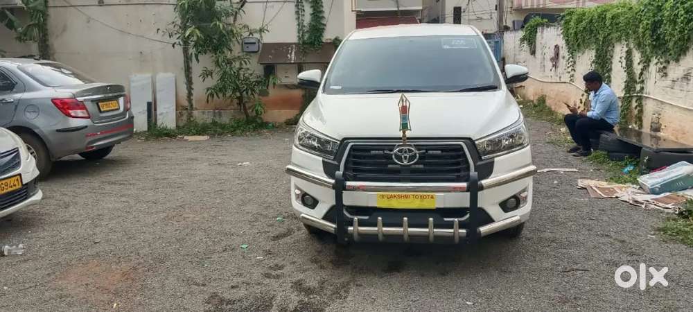 I want driver travel parpose arjent requirment senior driver good