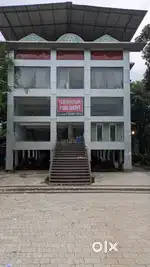 Tiles showroom for rent Nuvem Highway touching