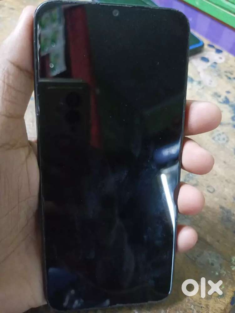 Infinix Hot 8