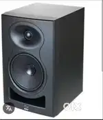 kali lp6 v2 Studio Monitors 11 month old in warranty