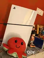 4 months PS5 brand new condition