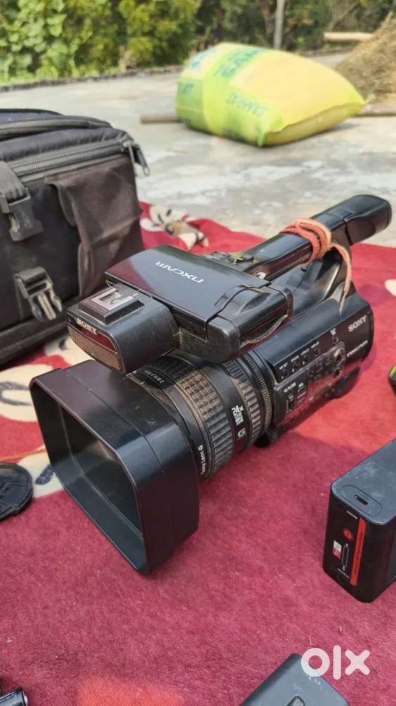 Sony NX 100 new candisan