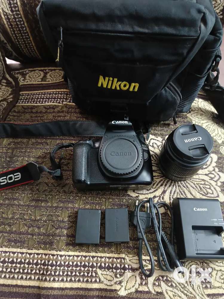 CANON EOS 1300D DSLR