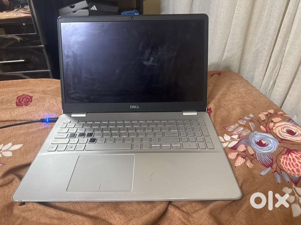 DELL Inspiron 5584 Touchscreen