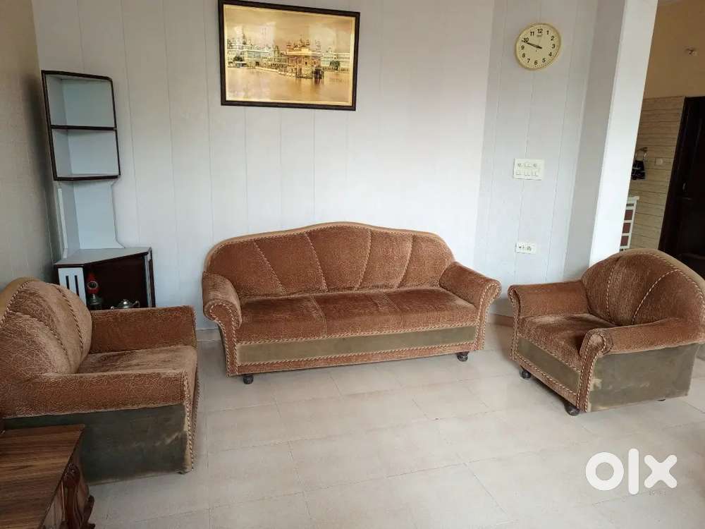 5 Seater Sofa Set