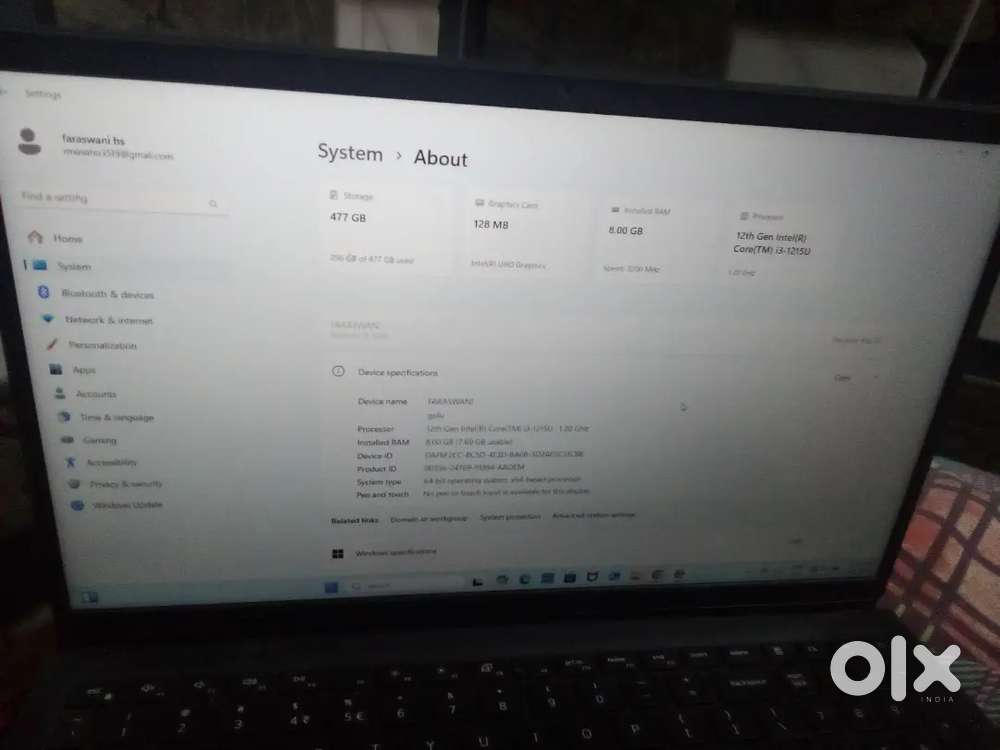 Dell Inspiron 3520