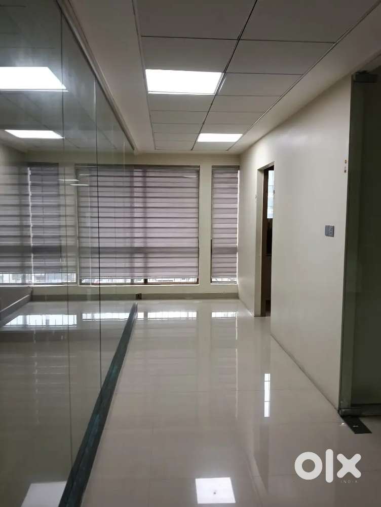 GS Road facing 1650 sq.ft  1st floor Showroom/ Office space