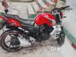 Yamaha FZ verson 1