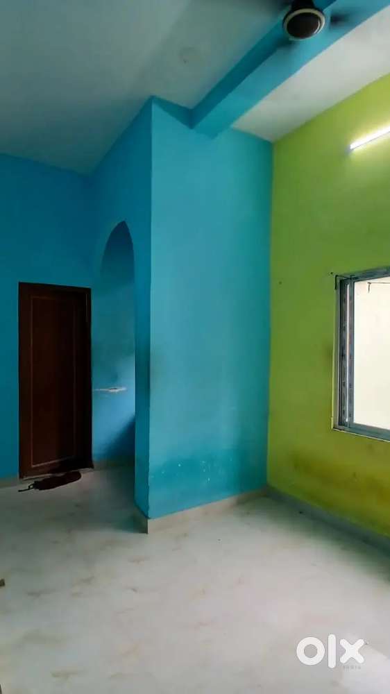 Room rent available