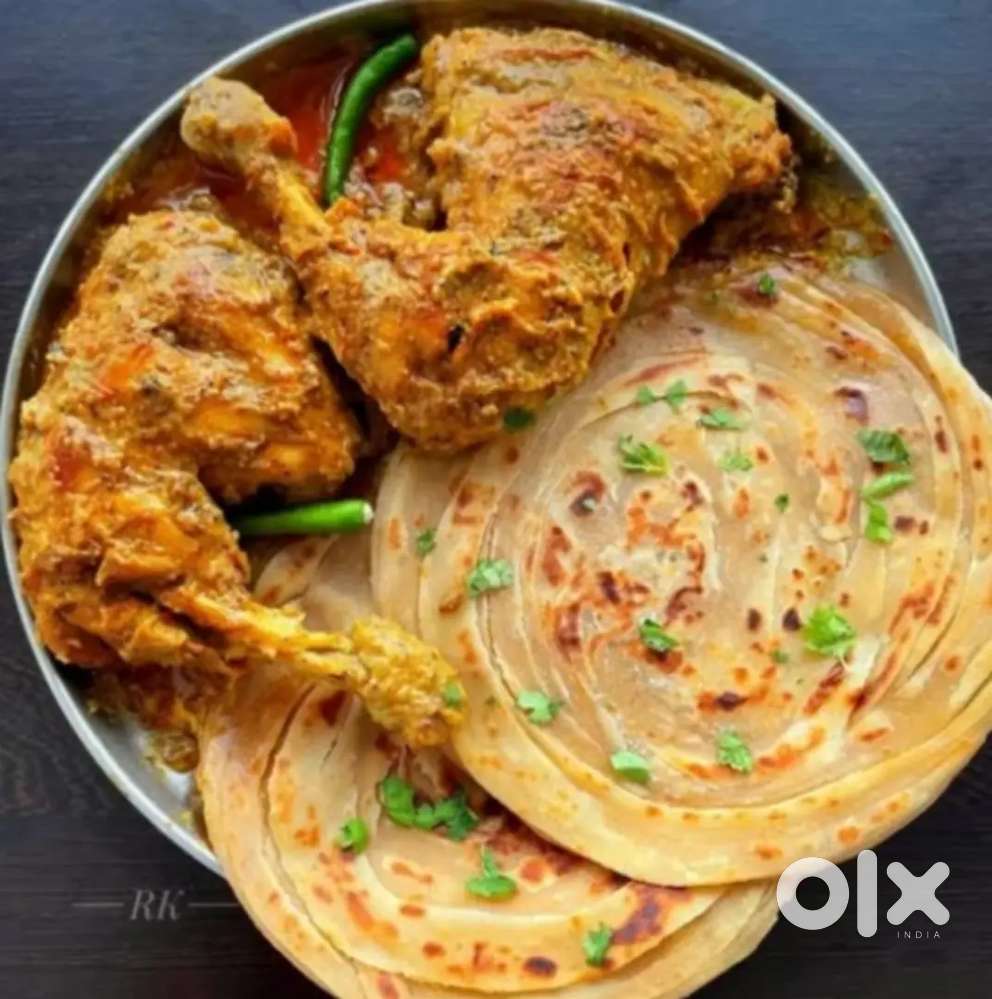 Chicken or lacha paratha ka karigar