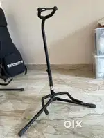 Guitar stand