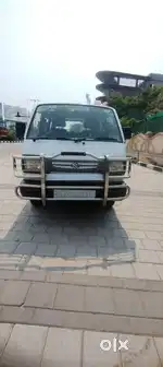 Maruti Suzuki Omni 8 Seater BSIV, 2013, CNG & Hybrids