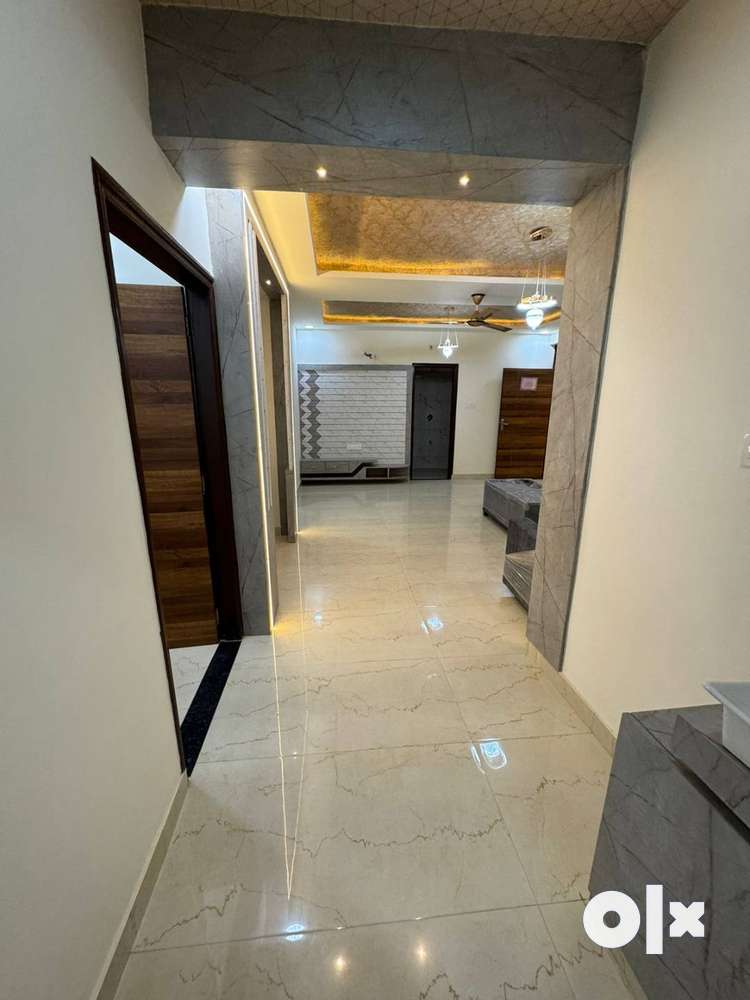 3 bhk royal luxurious flat at vaishali Nagar