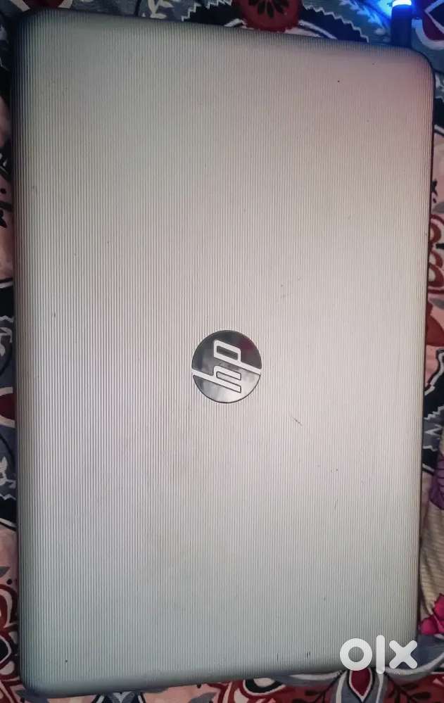 HP i3 6th Gen Laptop  8GB RAM  Radeon 2GB  Good Condition