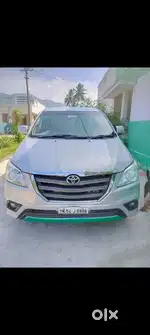 Toyota Innova 2014 Diesel 210000 Km Driven
