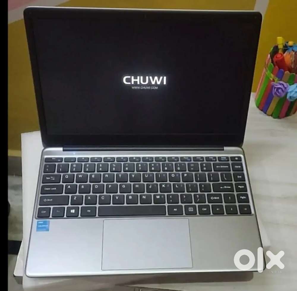 Chuwi Here book pro 8/256