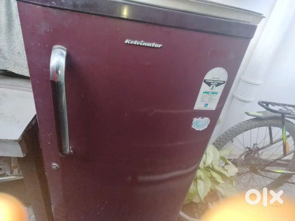 Kelvinator fridge good condition and working 165L