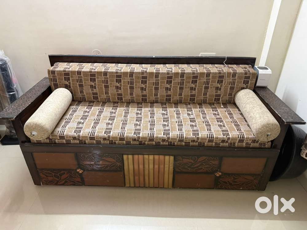 SOFA COM BED