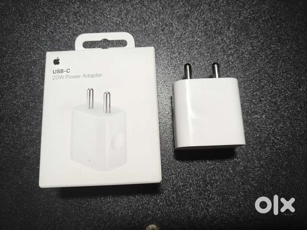 Apple 20W Power Adaptor : 5 months old