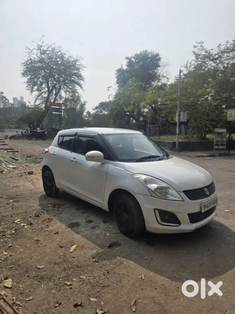 Maruti Suzuki Swift 2015 Diesel 83700 Km Driven