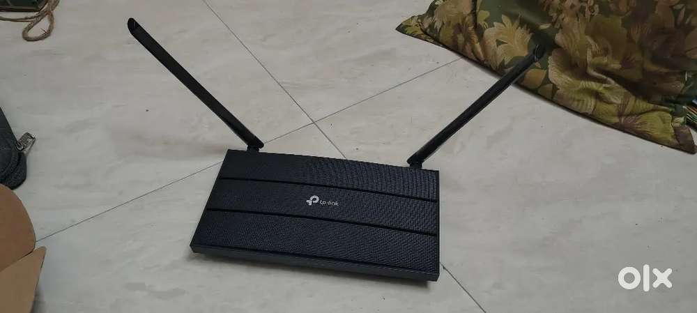 TP-Link XC220-G3v GPON Wi-Fi Router(Modeum) Brand new