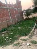 Urgent sale 20X50 East facing Plot in back of Teliyani block