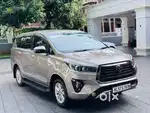 Toyota Innova Crysta 2.4 V 8 STR, 2018, Diesel