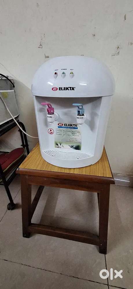 Elekta Hot Water Dispenser
