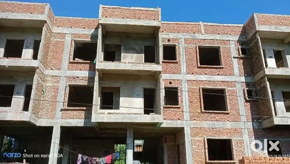 For Sale Affordable & Comfortable Flat 800 sqft in Jalukbari BG Colony