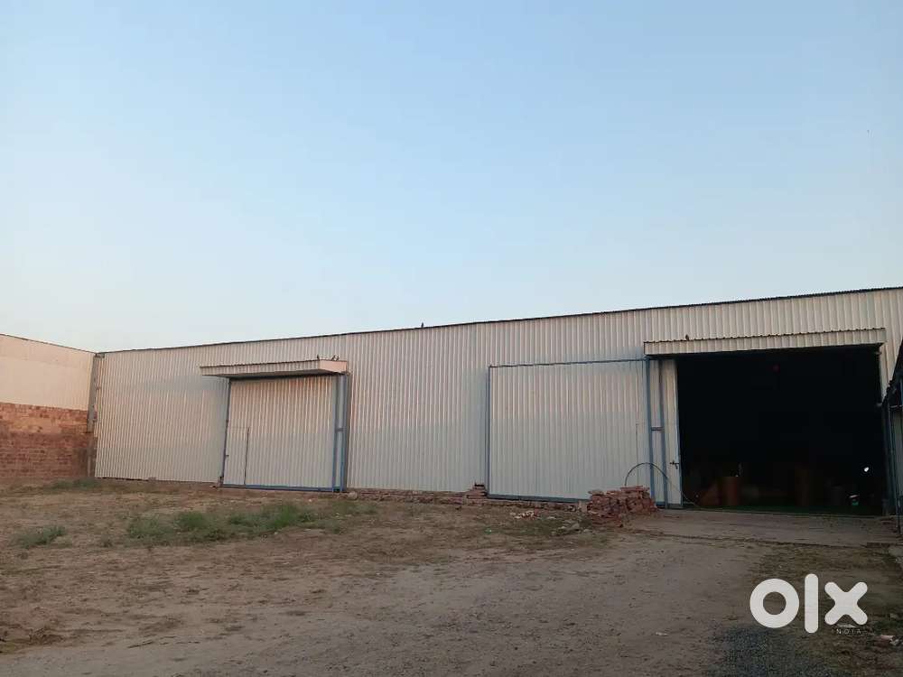 Tanawada: 1600 gaj factory for sale