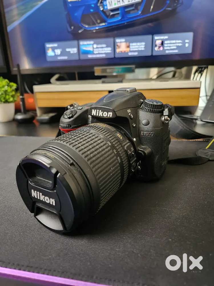 Nikon D7000 DSLR with Nikkor 18-105mm lens