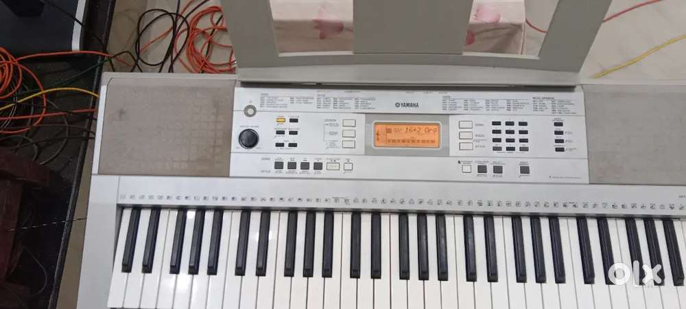Yamaha Keyboard for sale