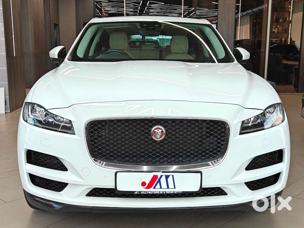 Jaguar F-Pace Prestige 2.0 Petrol, 2019, Petrol