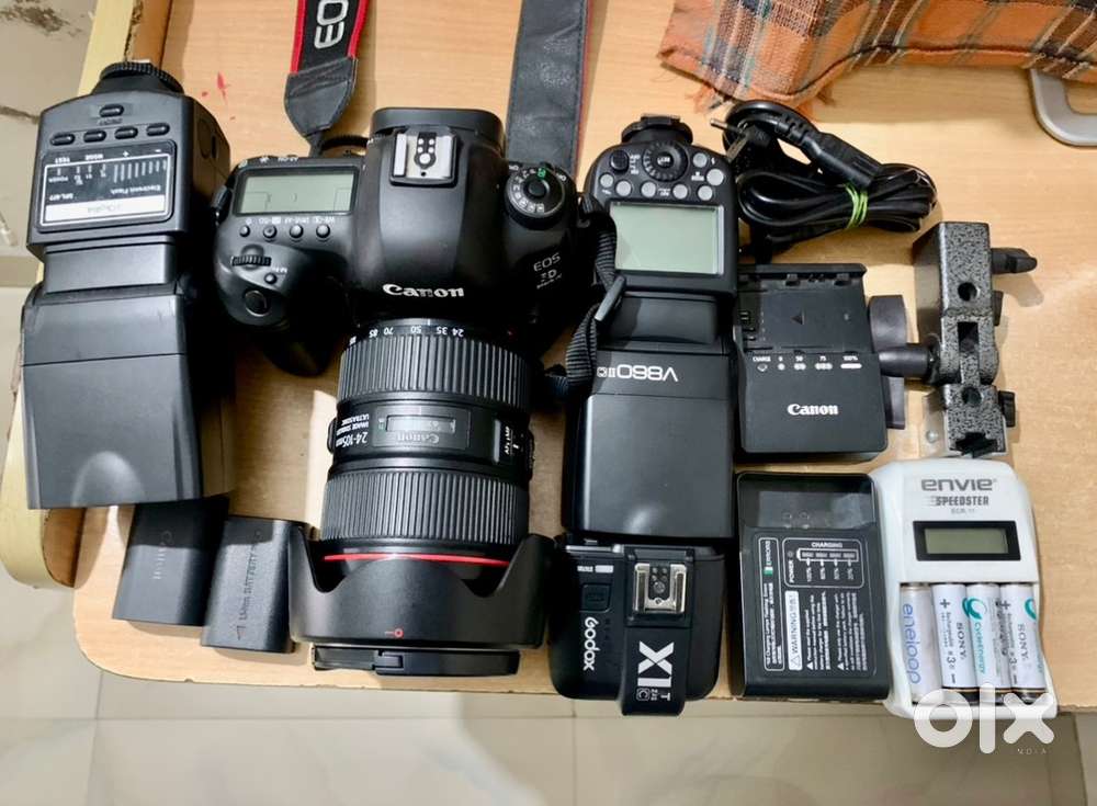 Canon5d mark 4.