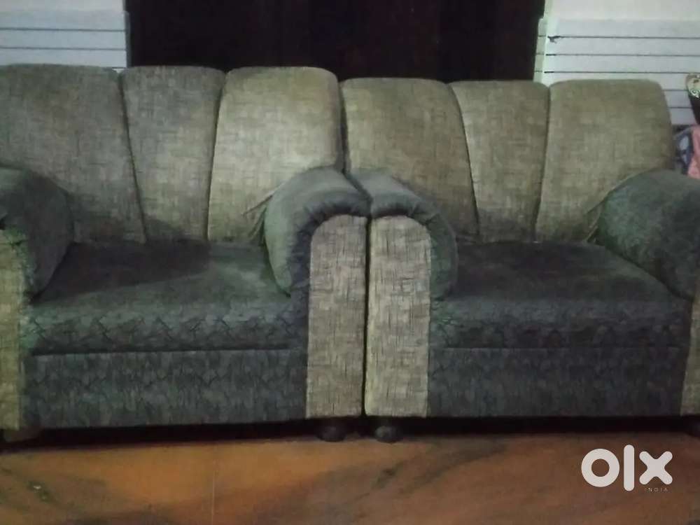 Sofa set sale Rs 15000