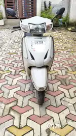 Activa good condition tyre new condition engine is very good