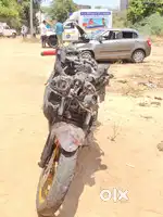 Rs 200 bs3