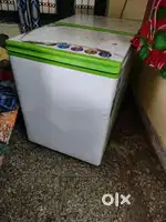 Ice cream freezer