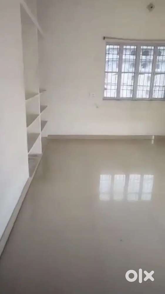 room size 14/16, fully ventilated, all side green environment