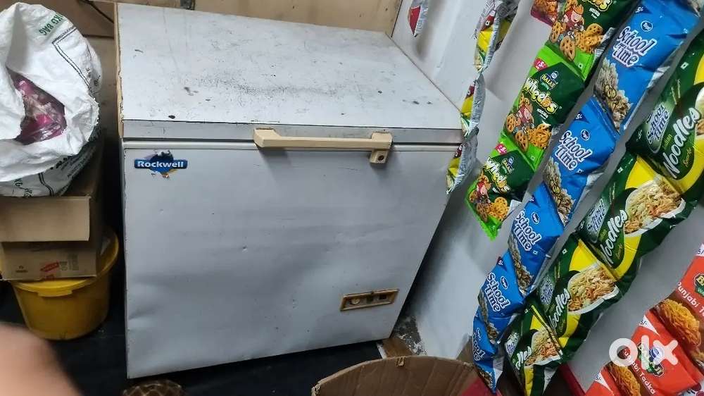 Urgent sell. D fridge only colddrink or dairy products