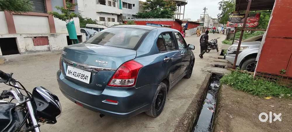 Maruti Suzuki Swift Dzire 2011