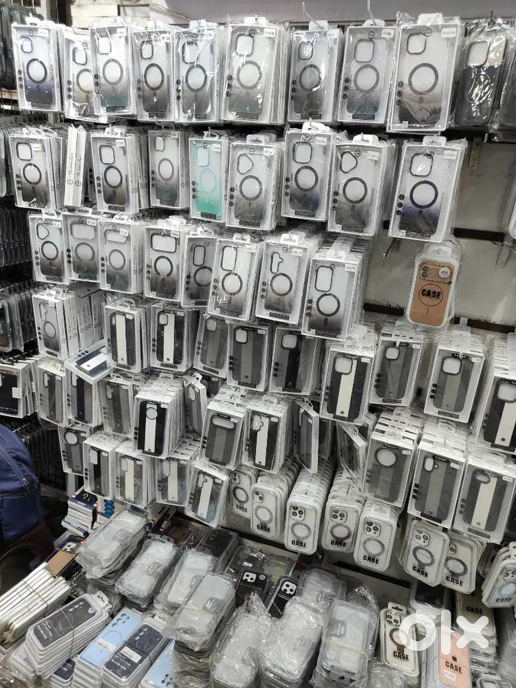 Staff required for mobile cover wholesale shop