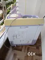 LG SEMI AUTOMATIC WASHING MACHINE 7KG