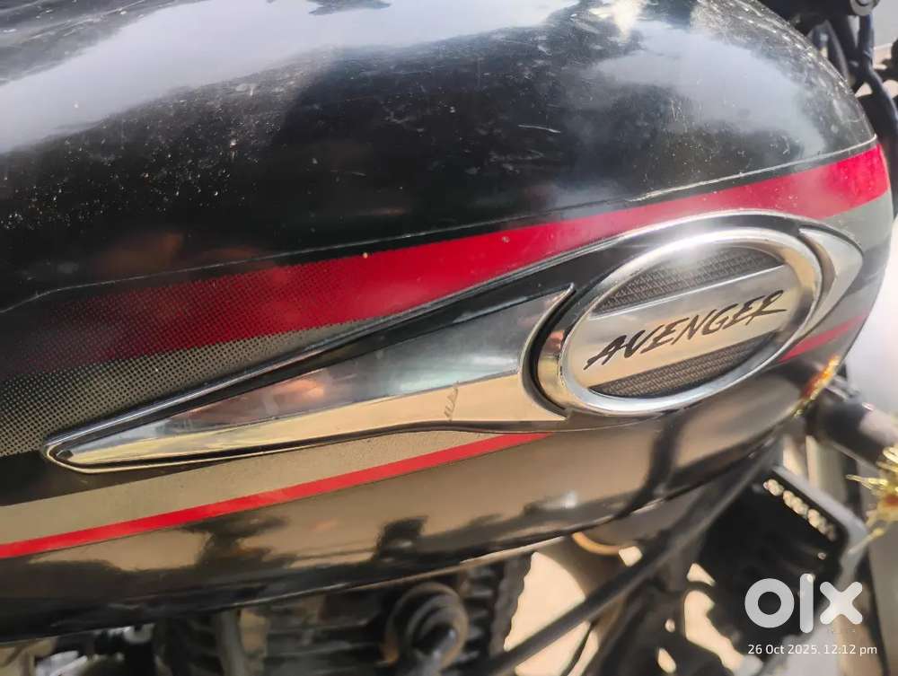 Bajaj avanger 220