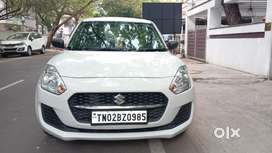 Maruti Suzuki Swift VXi + Manual, 2023, Petrol