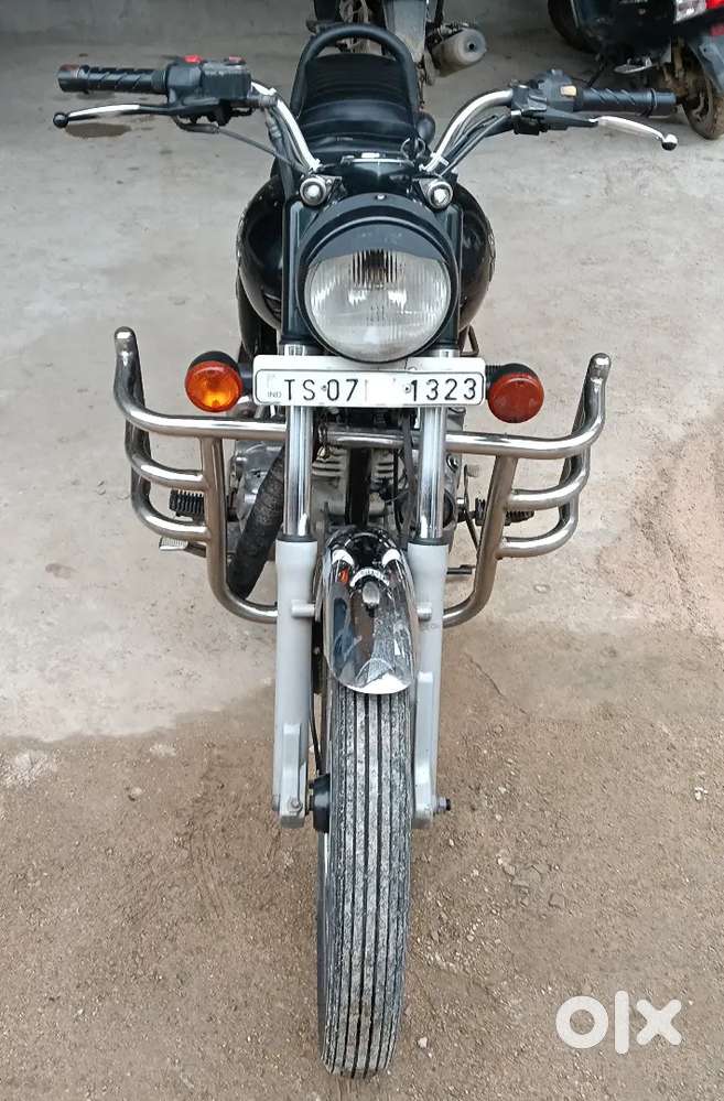 Royal Enfield bullet 350